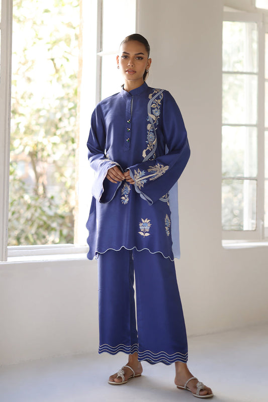 Royal Azure – Embroidered Kurta & Straight Pants Co-Ord Set