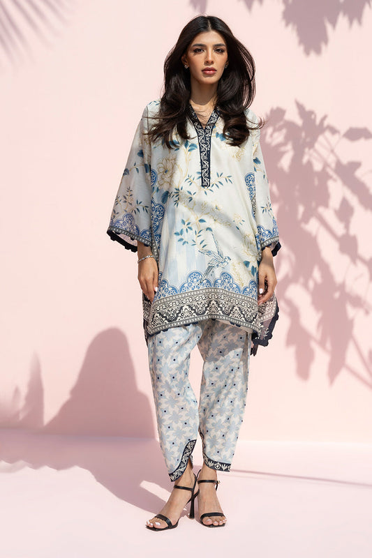 Azure Grace – Floral Printed Kurta & Tapered Pants Co-Ord Set