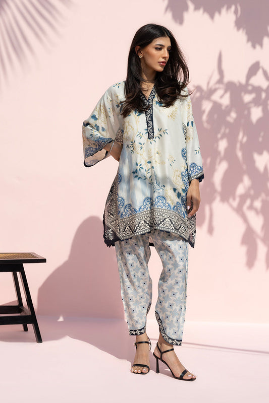 Azure Grace – Floral Printed Kurta & Tapered Pants Co-Ord Set